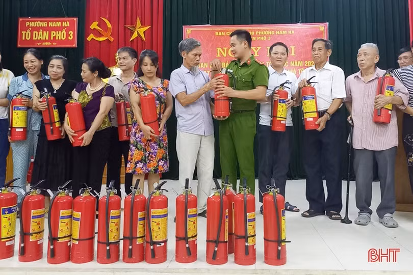 Nâng cao chất lượng toàn diện cho công an phường ở Hà Tĩnh