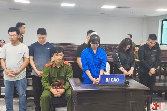 Đánh bạc qua mạng, 7 đối tượng lĩnh án