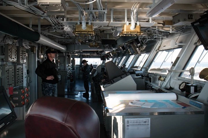 Cận cảnh tàu sân bay lớn nhất thế giới chiến hạm USS Gerald Ford