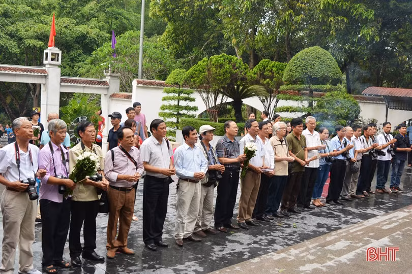 Triển lãm ảnh “Khoảnh khắc Đồng Lộc”