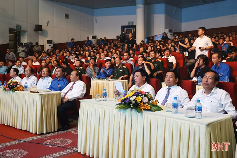 Trao giải sáng tác ca khúc kỷ niệm 50 năm Chiến thắng Đồng Lộc