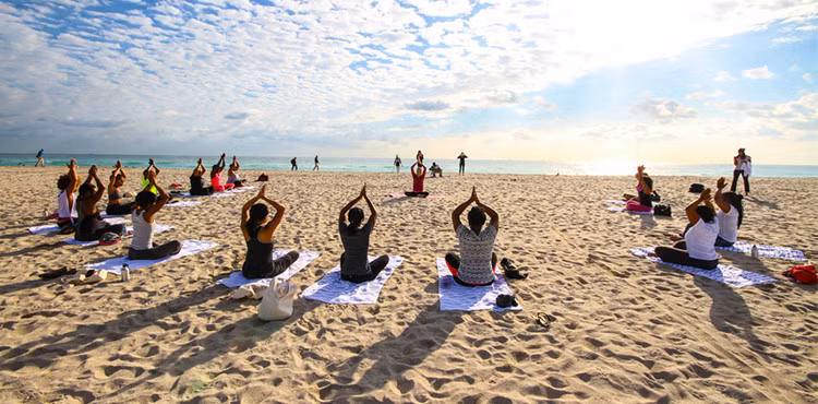 Kết hợp du lịch và yoga, đừng quên 5 nơi tĩnh lặng đầy quyến rũ này