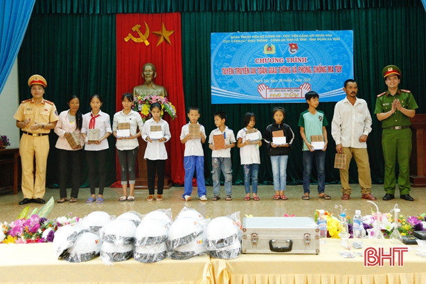 Tuổi trẻ Bộ Công an tổ chức hành trình tri ân Ngã ba Đồng Lộc