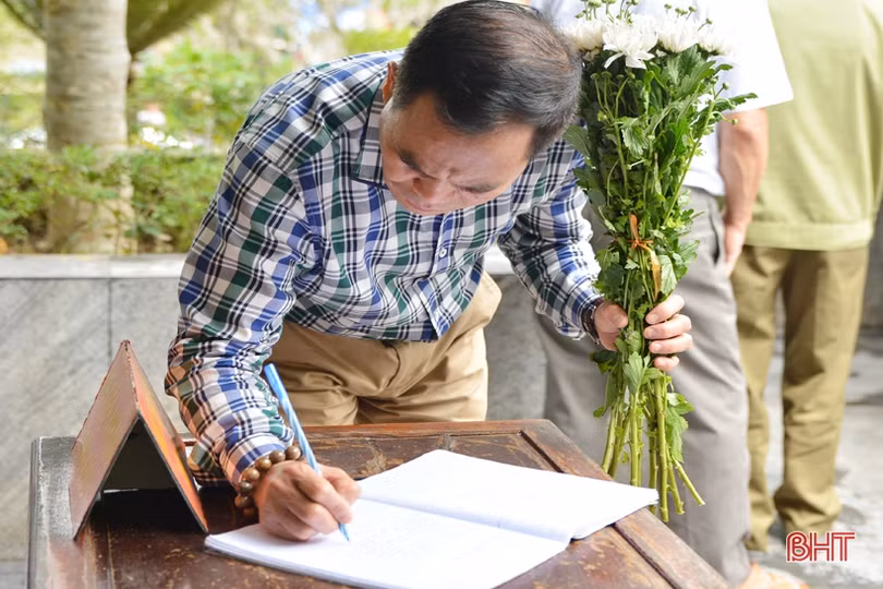 Giữa miền trời huyền thoại…