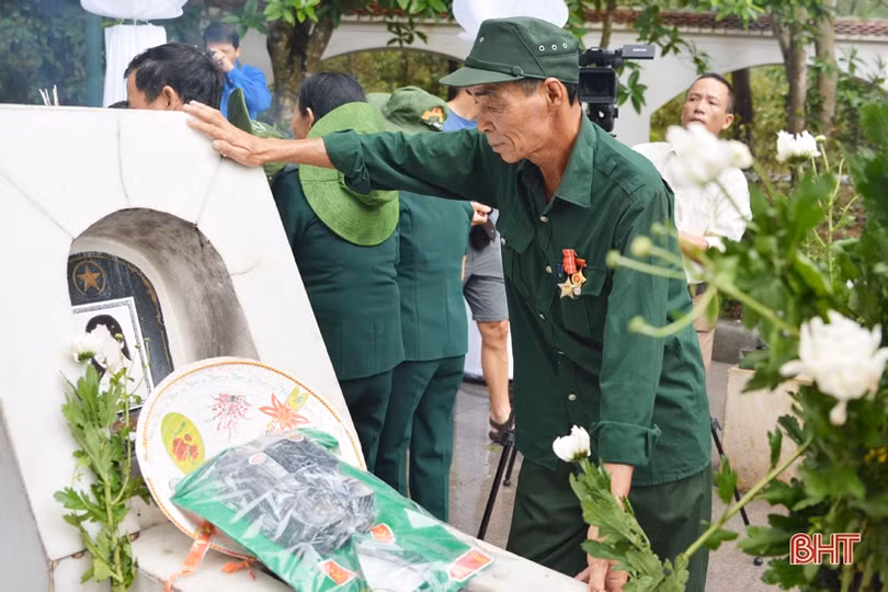 Rưng rưng ngày trở về...