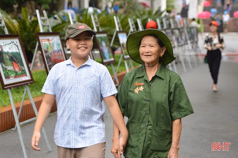 Rưng rưng ngày trở về...