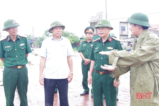 Lực lượng vũ trang Hà Tĩnh chuẩn bị các phương án đối phó bão số 3