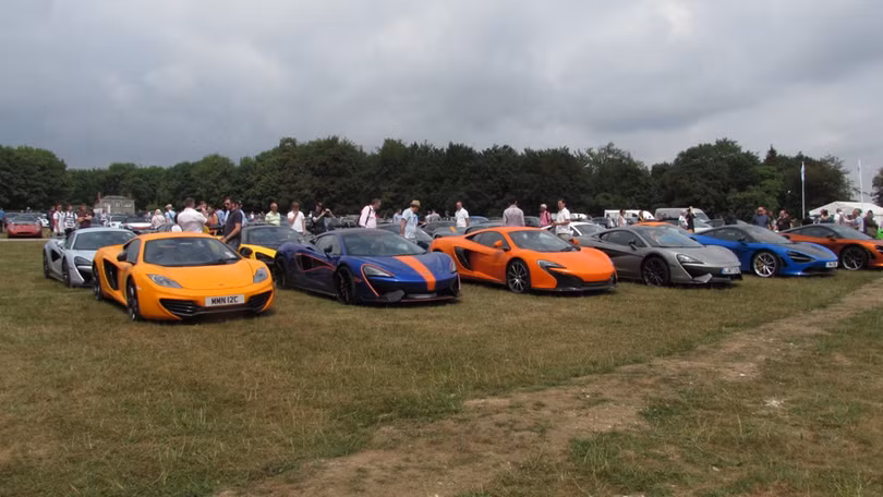 Bãi đậu xe sang đắt đỏ nhất thế giới ở Goodwood 2018