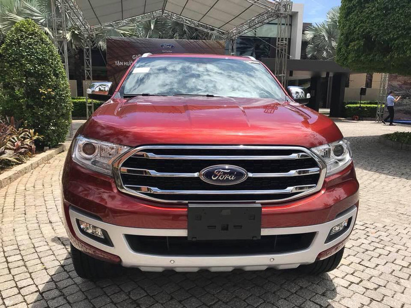 Ford Everest 2018 đã có mặt tại Việt Nam, giá dự kiến từ 850 triệu