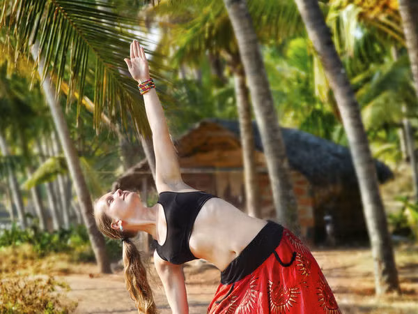 Kết hợp du lịch và yoga, đừng quên 5 nơi tĩnh lặng đầy quyến rũ này