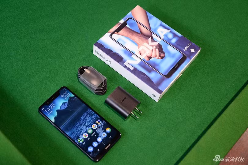 Nokia X5 ra mắt - thiết kế giống iPhone X, giá từ 148 USD