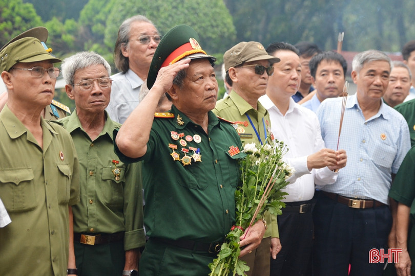 Rưng rưng ngày trở về...