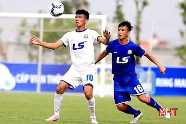 Cầu thủ trẻ người Hà Tĩnh lên tuyển U16 Việt Nam