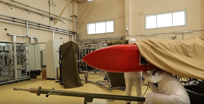 Tên lửa Burevestnik, tàu ngầm hạt nhân Poseidon của Nga lộ diện