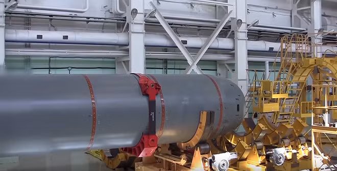 Tên lửa Burevestnik, tàu ngầm hạt nhân Poseidon của Nga lộ diện