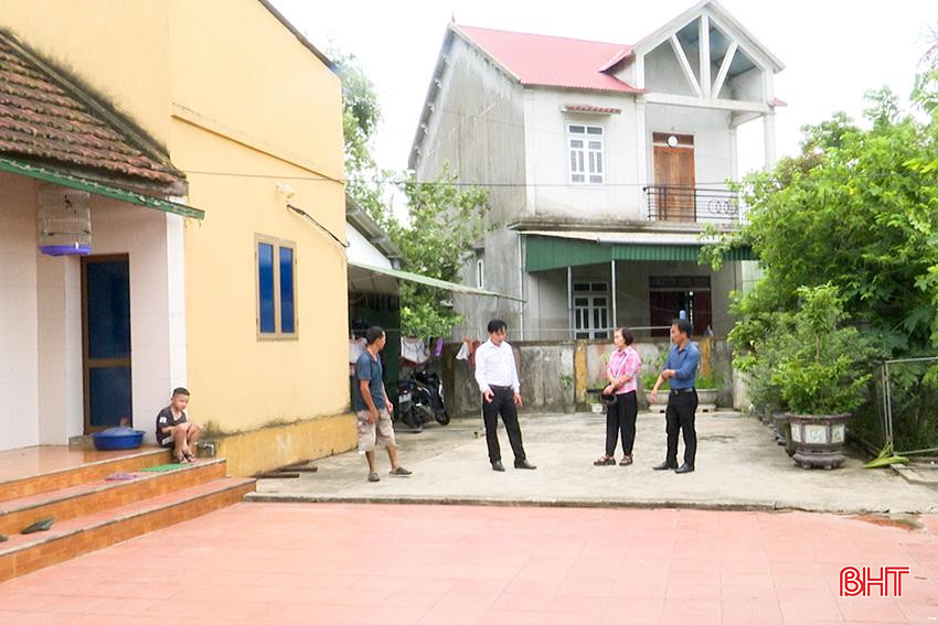 Ngôi nhà mới của gia đình ông Nguyễn Viết Hoài được xây dựng kiên cố. 10.jpg