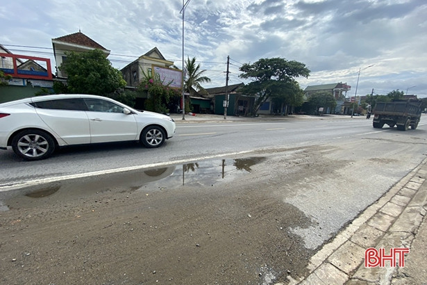 Báo cáo phương án khắc phục tình trạng ngập lụt trên QL 1 qua TX Kỳ Anh trước ngày 5/10