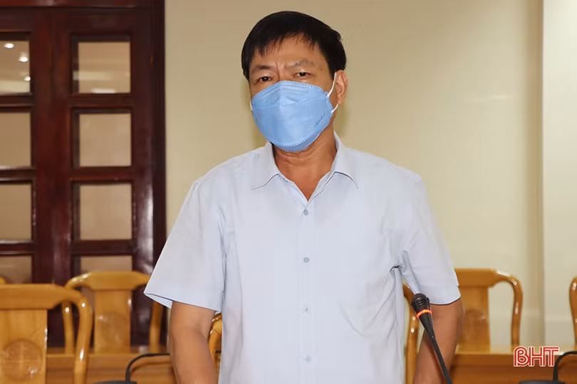 Tăng cường đấu tranh với buôn lậu, gian lận thương mại và hàng giả, hàng nhái