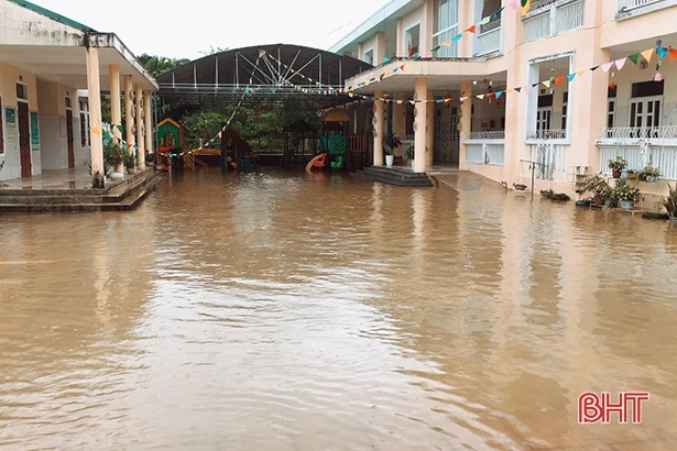 Hương Sơn lên phương án sơ tán 1.637 người dân