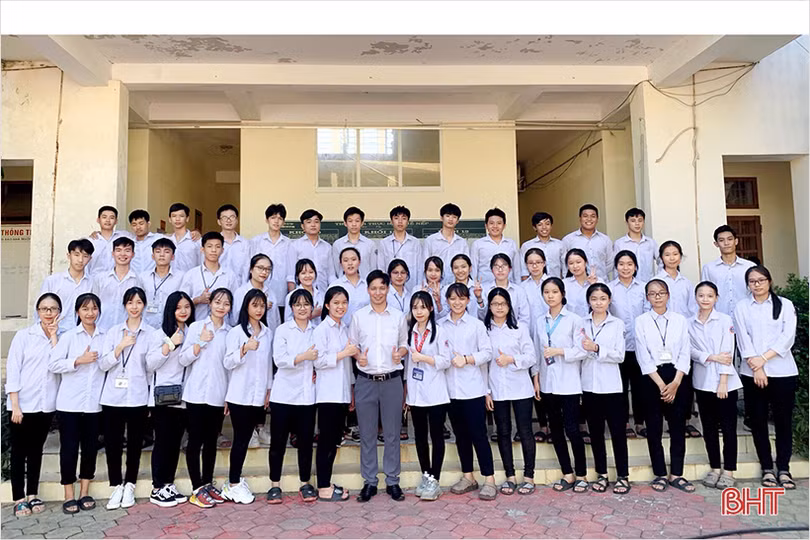 Lớp học ở TX Kỳ Anh có 100% học sinh trúng tuyển đại học