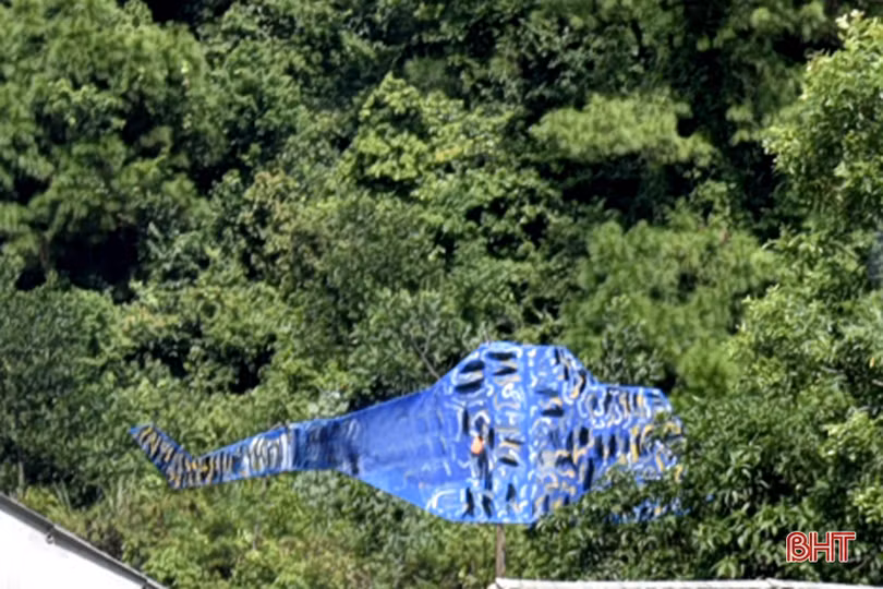 Mãn nhãn màn thực hành đánh địch đổ bộ đường không của LLVT thị xã Hồng Lĩnh