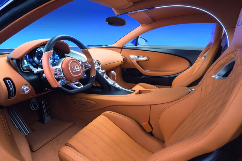 10 mẫu ô tô có nội thất sang trọng bậc nhất năm 2021