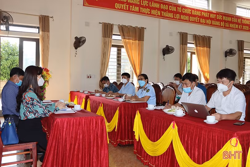 Tăng cường tuyên truyền sử dụng vật tư nông nghiệp cho người dân Cẩm Xuyên