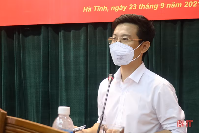 Cử tri Hà Tĩnh đóng góp các ý kiến tâm huyết xây dựng Dự án Luật Thi đua, khen thưởng