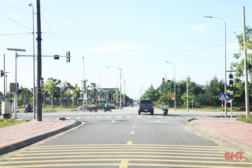 TP Hà Tĩnh sẽ chỉnh sửa biển báo, vạch kẻ đường phù hợp với các cụm đèn tín hiệu giao thông mới lắp đặt