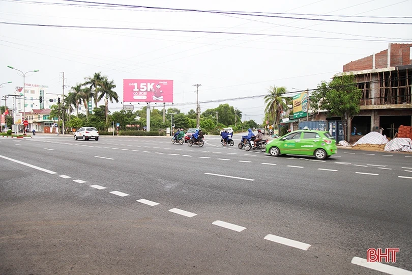 TP Hà Tĩnh sẽ chỉnh sửa biển báo, vạch kẻ đường phù hợp với các cụm đèn tín hiệu giao thông mới lắp đặt