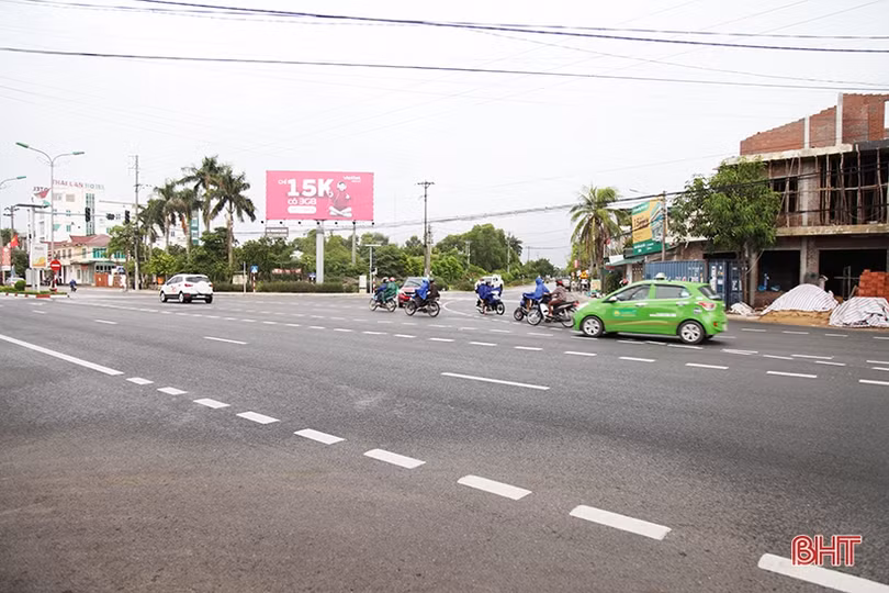 TP Hà Tĩnh sẽ chỉnh sửa biển báo, vạch kẻ đường phù hợp với các cụm đèn tín hiệu giao thông mới lắp đặt