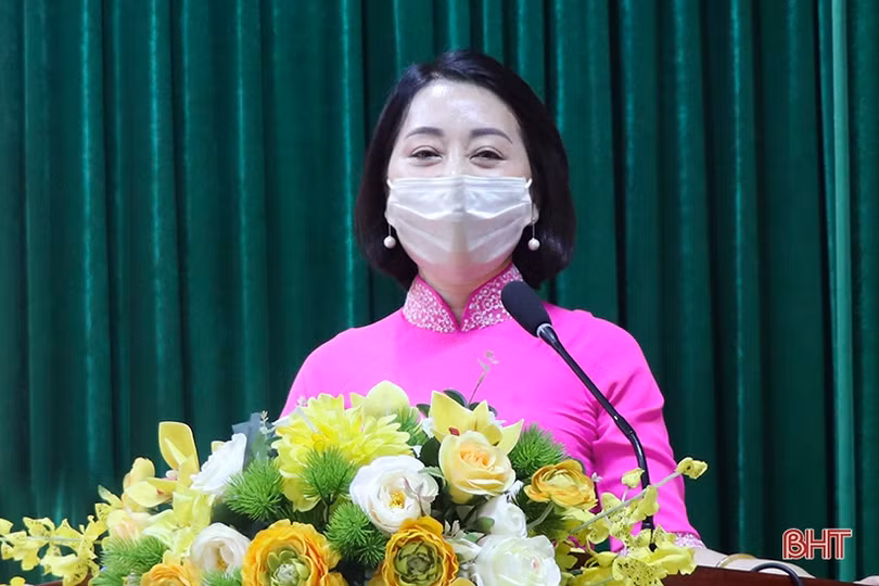 Công bố quyết định bổ nhiệm Phó Giám đốc Sở GD&ĐT Hà Tĩnh