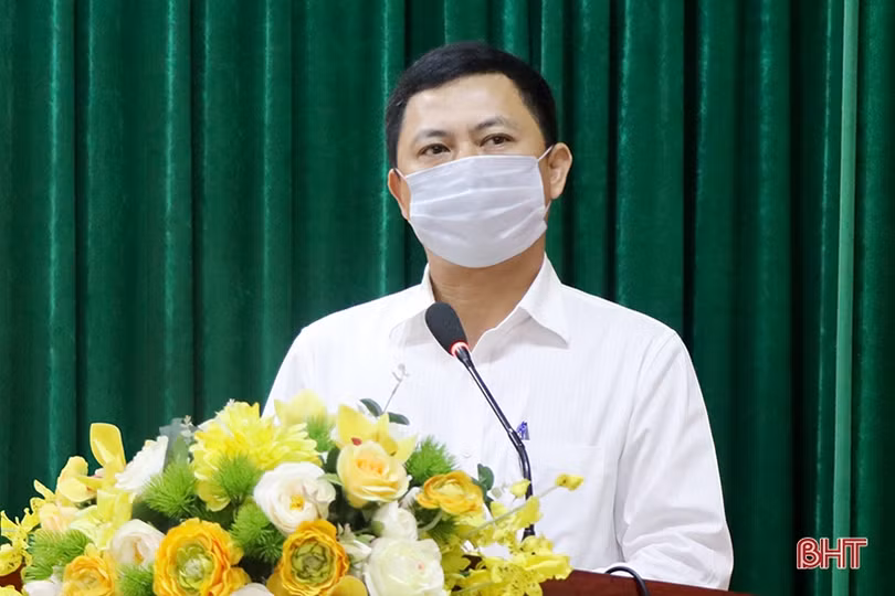 Công bố quyết định bổ nhiệm Phó Giám đốc Sở GD&ĐT Hà Tĩnh