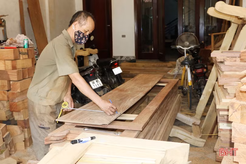 Vì sao Cụm Công nghiệp Thái Yên được xây dựng bài bản vẫn chưa “hút” các hộ sản xuất đồ mộc?