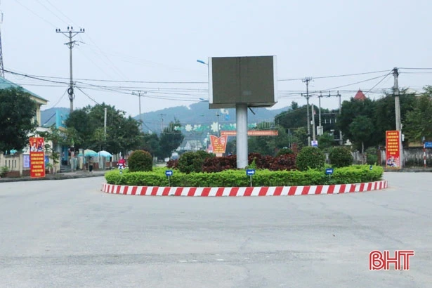 Gần 1,8 tỷ đồng tạo điểm nhấn cho đô thị Vũ Quang