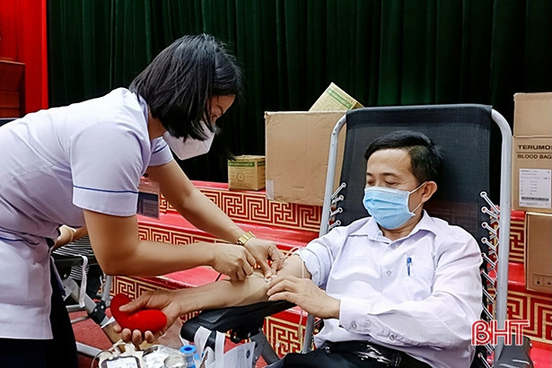 Ngày hội hiến máu tình nguyện ở Thạch Hà