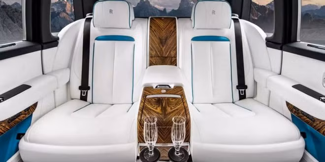 10 mẫu ô tô có nội thất sang trọng bậc nhất năm 2021