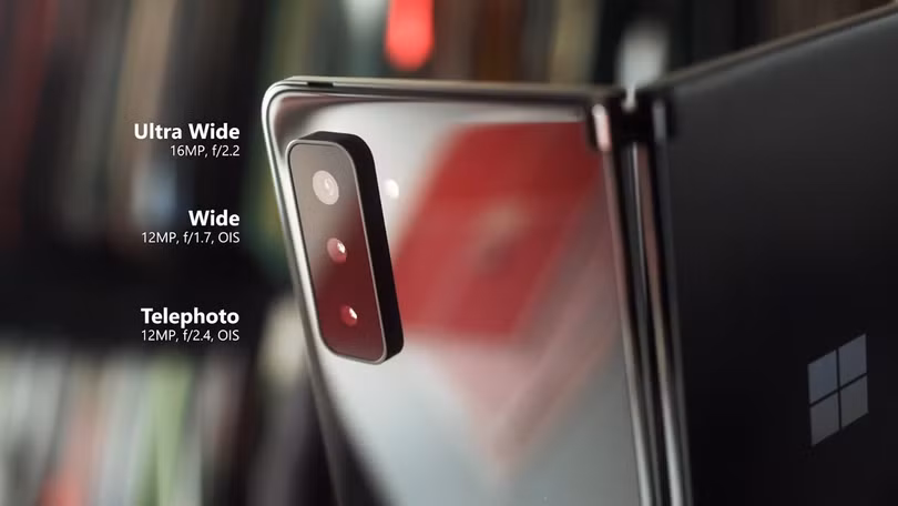 Smartphone vừa ra mắt của Microsoft đắt hơn iPhone 13