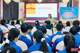 Nâng cao kiến thức phòng, chống tác hại của thuốc lá cho 100 cán bộ, đoàn viên thanh niên