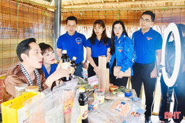 Nông sản Hà Tĩnh "bay xa" nhờ sự đồng hành của tuổi trẻ