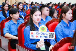 “Không một mình” trên không gian mạng