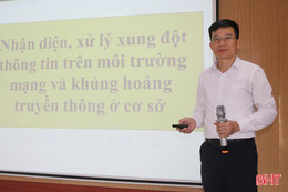 Nâng cao năng lực cho cán bộ làm công tác thông tin ở cơ sở