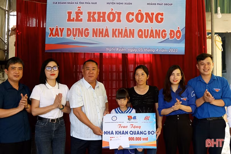 Hỗ trợ xây nhà ở cho 2 hoàn cảnh khó khăn tại Nghi Xuân
