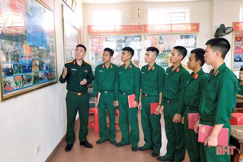 Lực lượng vũ trang Hà Tĩnh học Bác từ những việc làm cụ thể