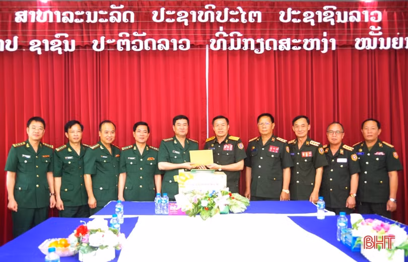 BĐBP Hà Tĩnh chúc tết cổ truyền các đơn vị lực lượng vũ trang của nước bạn Lào