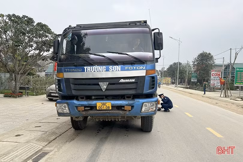 Ngăn chặn nguy cơ tái diễn tình trạng xe quá khổ, quá tải ở Hà Tĩnh
