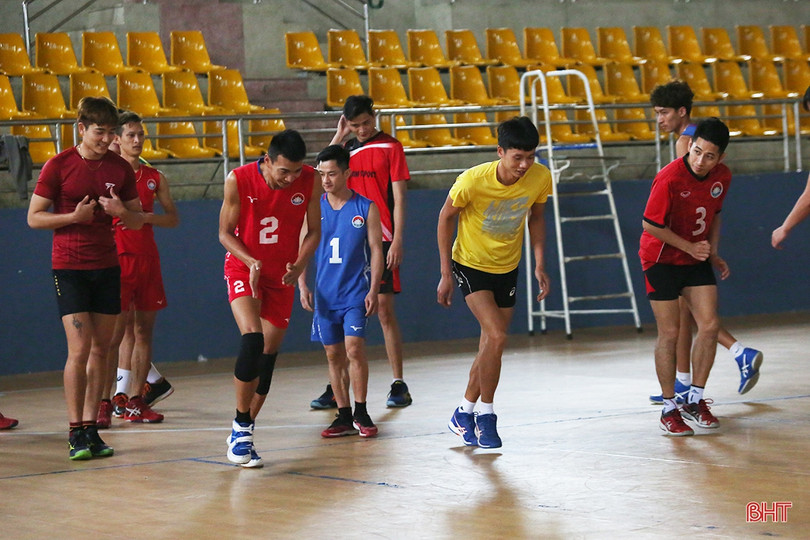 Bóng chuyền Hà Tĩnh khởi động đón mùa giải mới