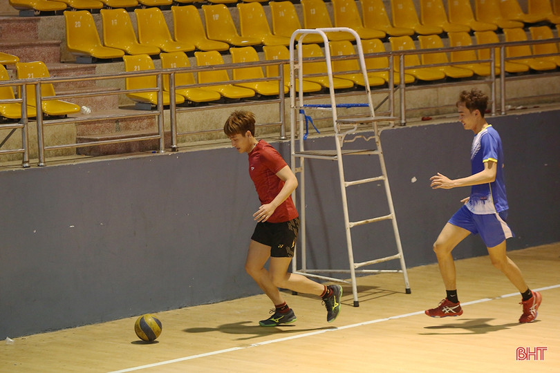 Bóng chuyền Hà Tĩnh khởi động đón mùa giải mới