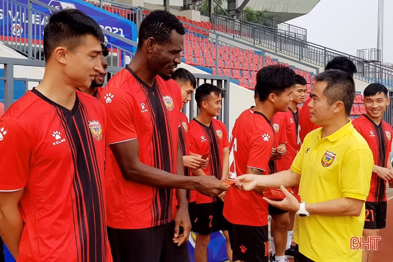 Hồng Lĩnh Hà Tĩnh hội quân sau kỳ nghỉ tết Nguyên đán