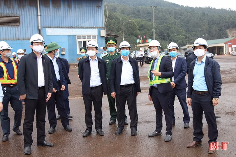 Các doanh nghiệp tại KKT Vũng Áng cần nỗ lực thực hiện tốt mục tiêu kép